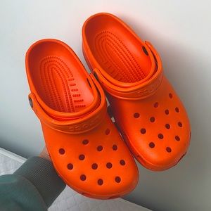 BRAND NEW CROCS! Orange Crocs Shoes - Women’s 8